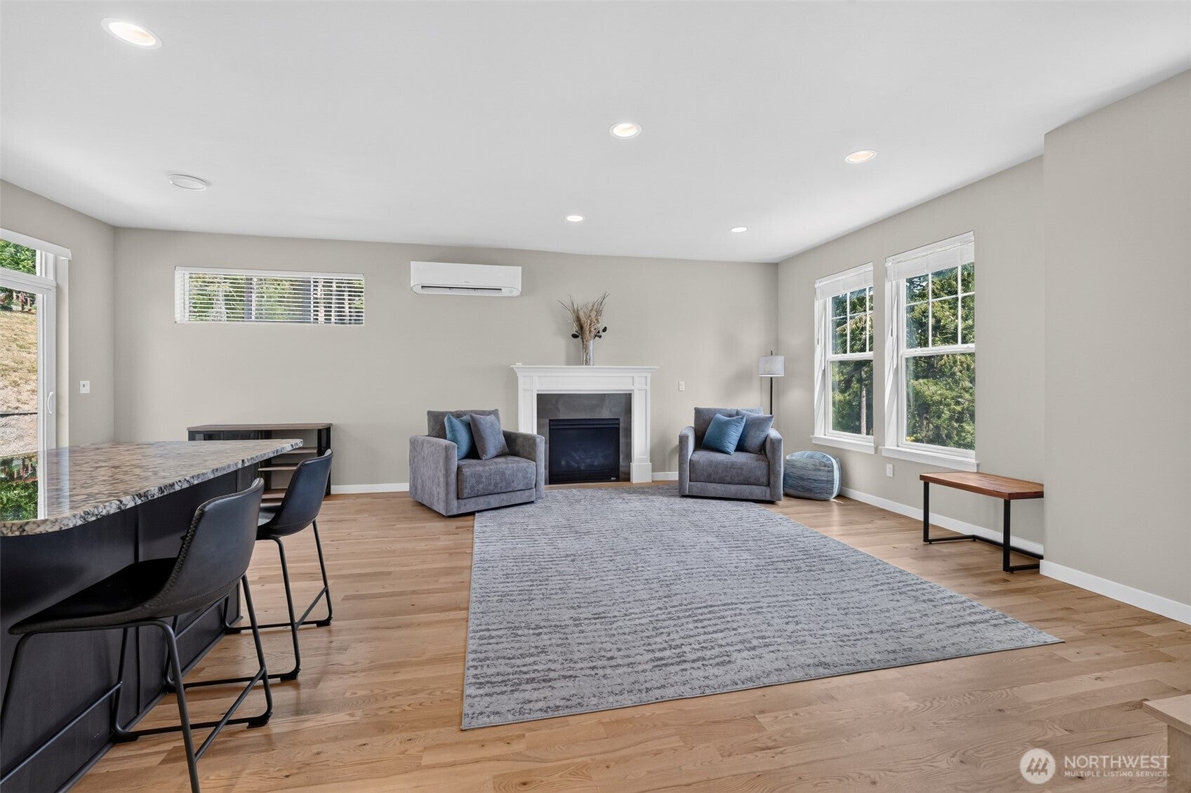 141 E Allynview Drive
