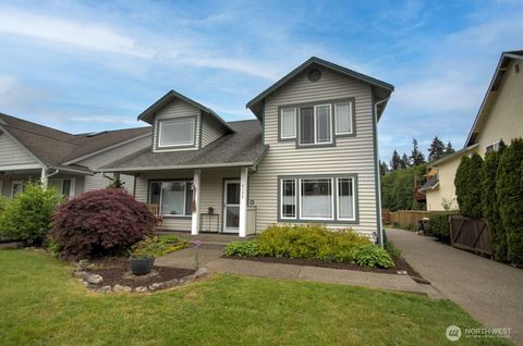 Photo of 4136 Ingleside Loop SE, Lacey, WA 98503 (MLS # 2520607)