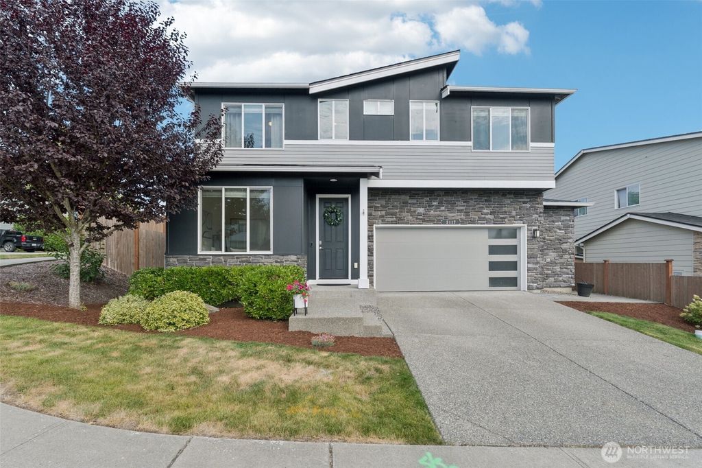 Photo of 3117 73rd Avenue NE, Marysville, WA 98270 (MLS # 2415423)
