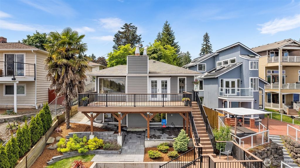 Photo of 26736 138th Place SE, Kent, WA 98042 (MLS # 2464774)