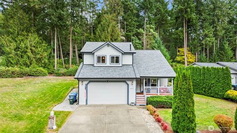 Photo of 6615 65th Ave Ave NW, Gig Harbor, WA 98335 (MLS # 2446342)