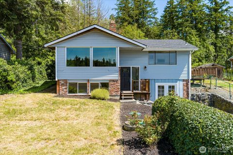 13371 Eagle Street Anacortes WA 98221