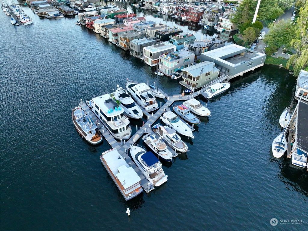 Photo of 10 E Roanoke Street #32, Seattle, WA 98102 (MLS # 2310599)