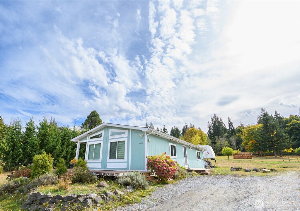 Photo of 10604 234th Street E, Graham, WA 98338 (MLS # 2446348)