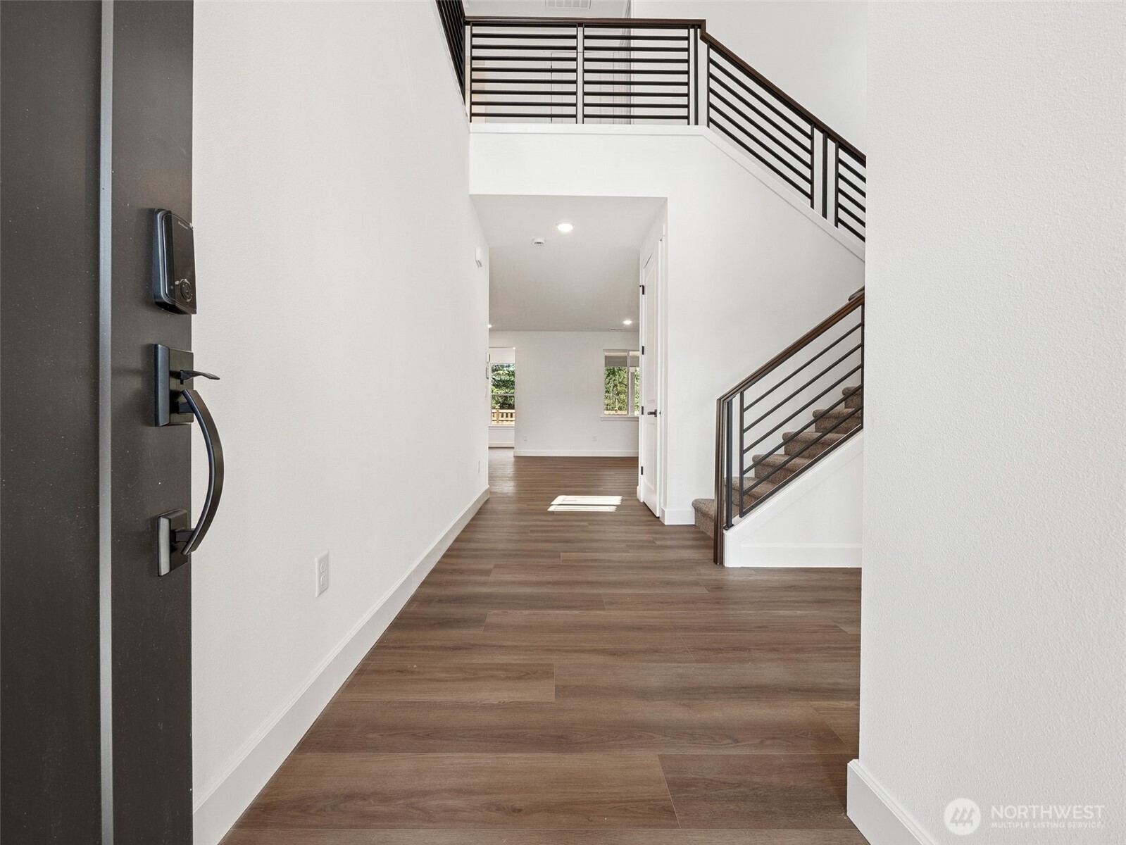 20267 145th Street E 858
