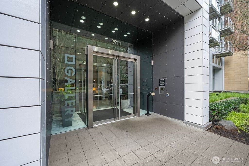 Photo of 2911 2nd Avenue #709, Seattle, WA 98121 (MLS # 2474567)