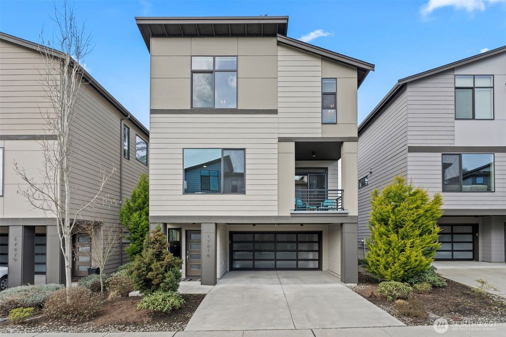 Photo of 17818 19th Avenue W #7, Lynnwood, WA 98037 (MLS # 2379161)