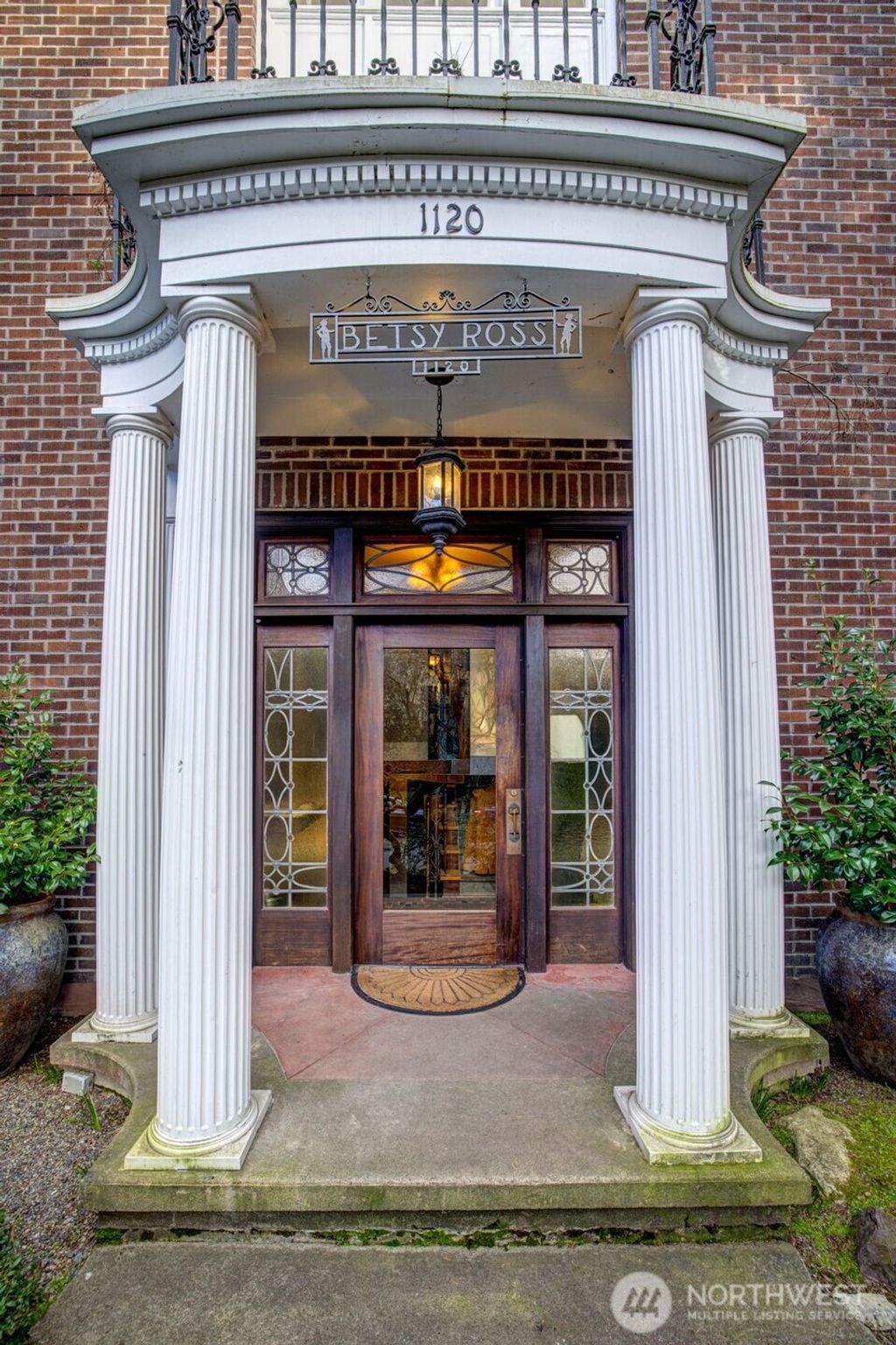 Photo of 1120 17th Avenue #204, Seattle, WA 98122 (MLS # 2481139)