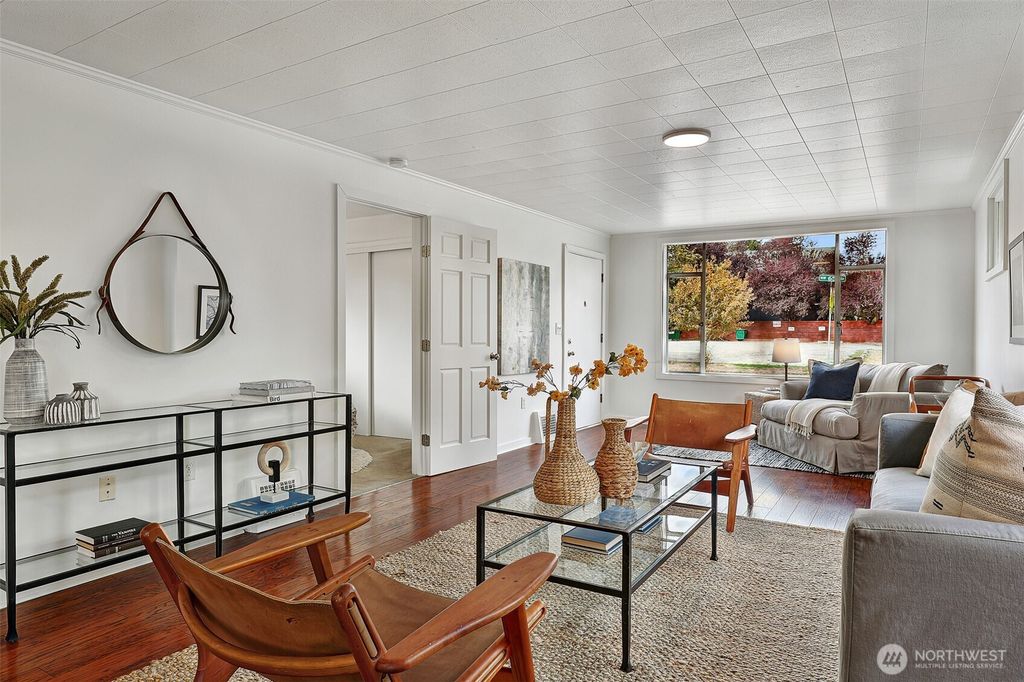 Photo of 1027 NW 65th Street, Seattle, WA 98117 (MLS # 2448055)