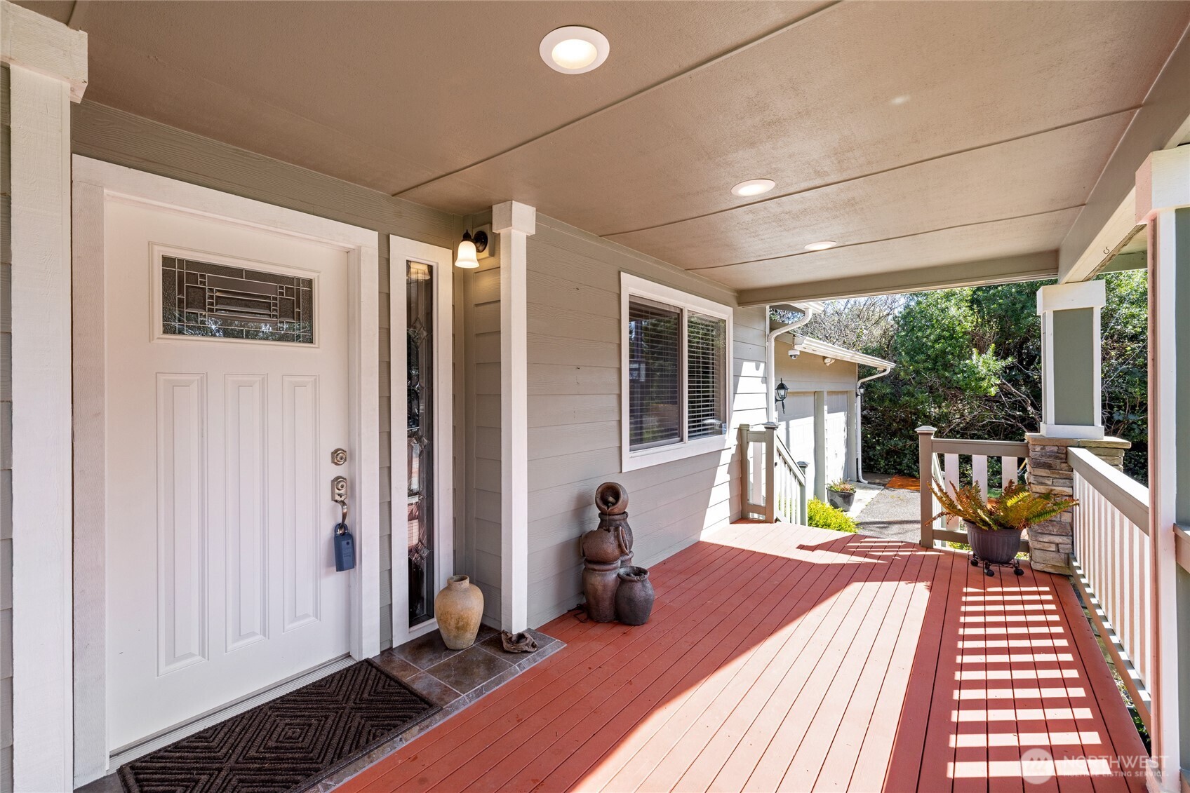 242 Wishkah Street SW