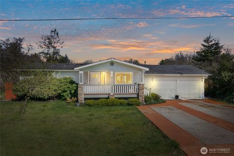 242 Wishkah Street SW Ocean Shores WA 98569