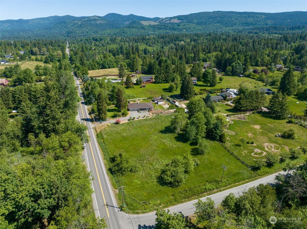 Photo of 22240 276th Avenue SE, Maple Valley, WA 98038 (MLS # 2077272)