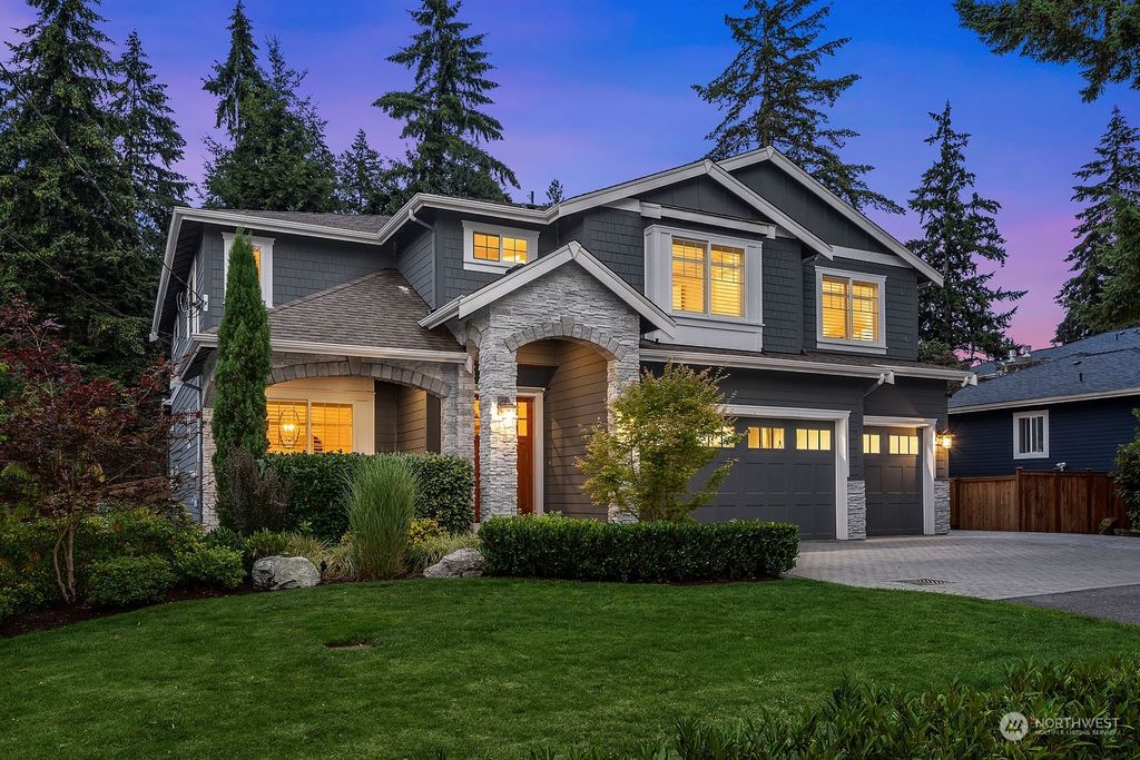 Photo of 3622 84th Avenue SE, Mercer Island, WA 98040 (MLS # 2271148)