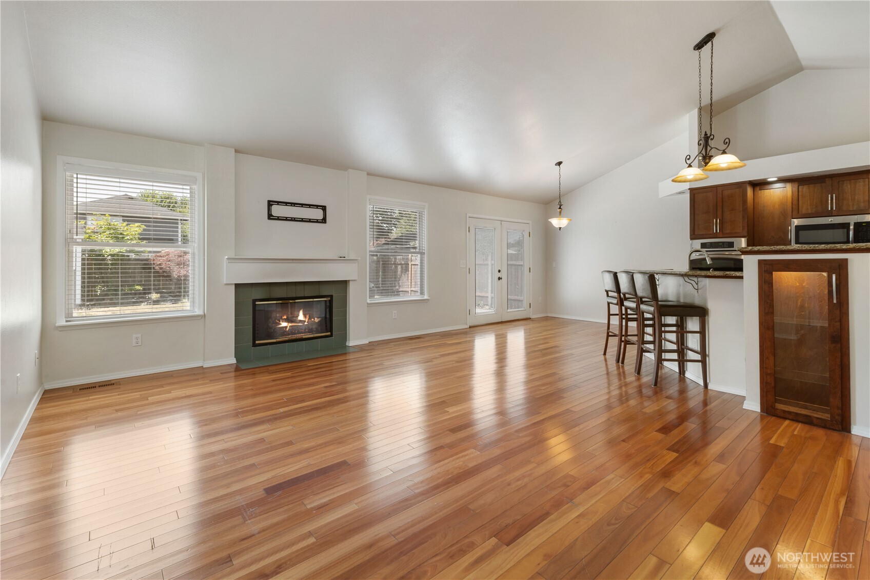 415 Eldredge Avenue NW