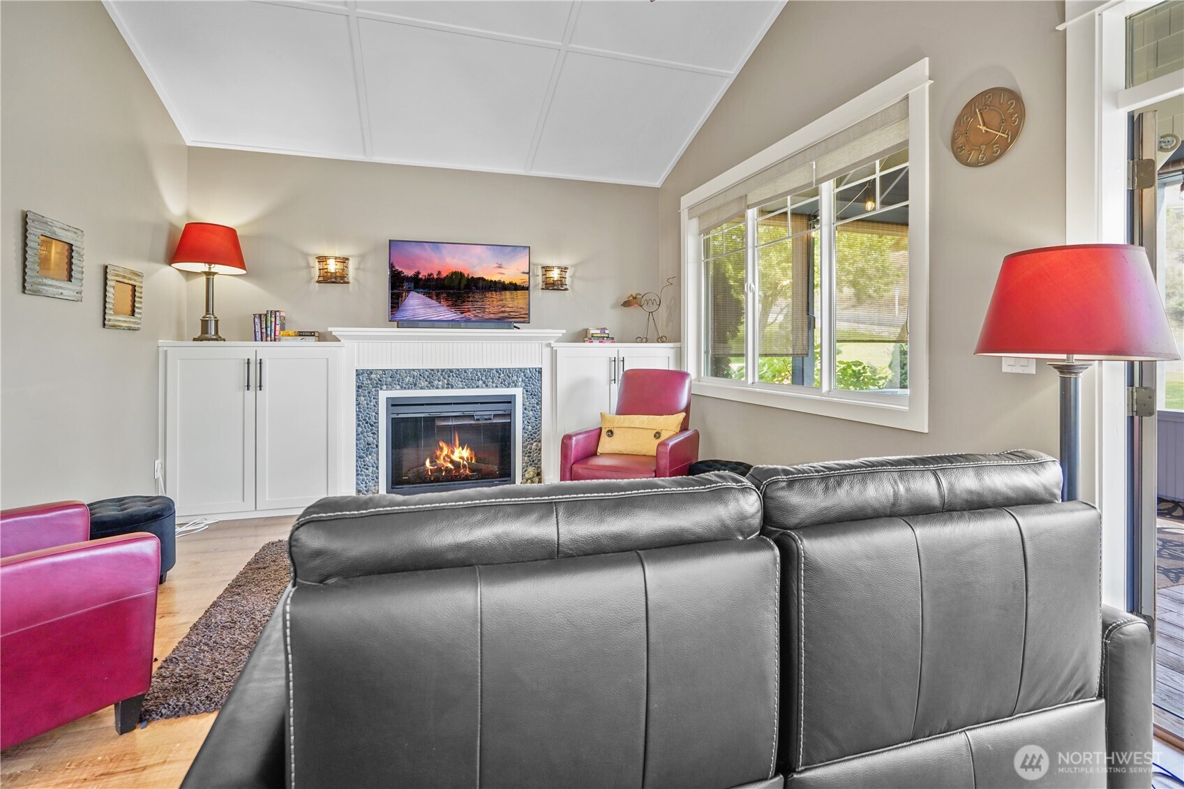 Oroville, Washington 98844, United States, 1 Bedroom Bedrooms, ,1 BathroomBathrooms,Residential,Active,136523