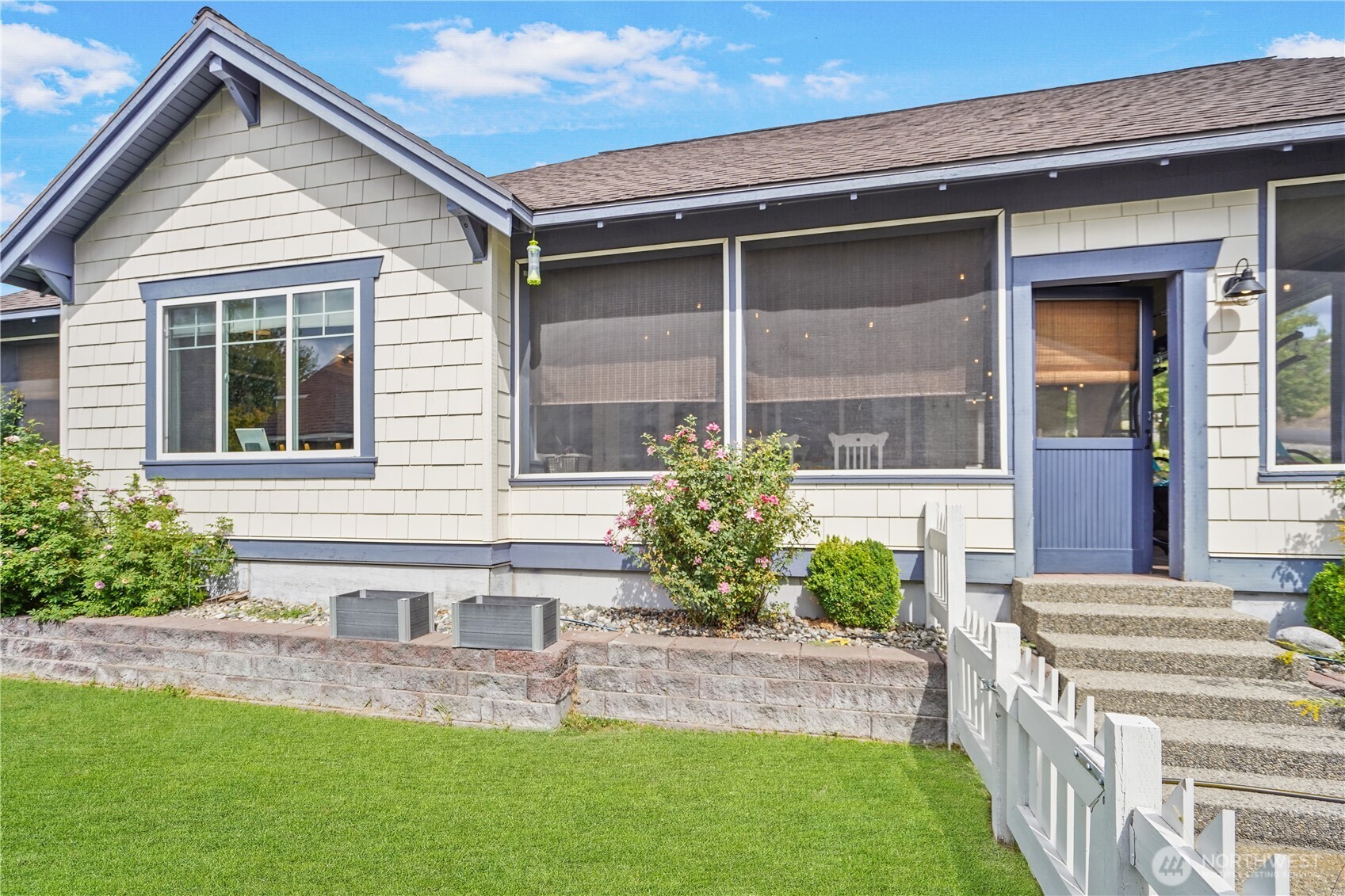 Oroville, Washington 98844, United States, 1 Bedroom Bedrooms, ,1 BathroomBathrooms,Residential,Active,136523