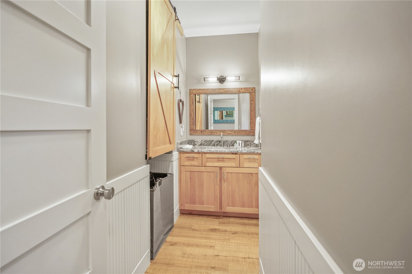 Oroville, Washington 98844, United States, 1 Bedroom Bedrooms, ,1 BathroomBathrooms,Residential,Active,136523