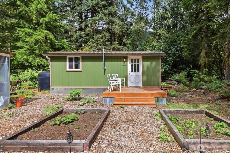 53011 Sky Loop Road