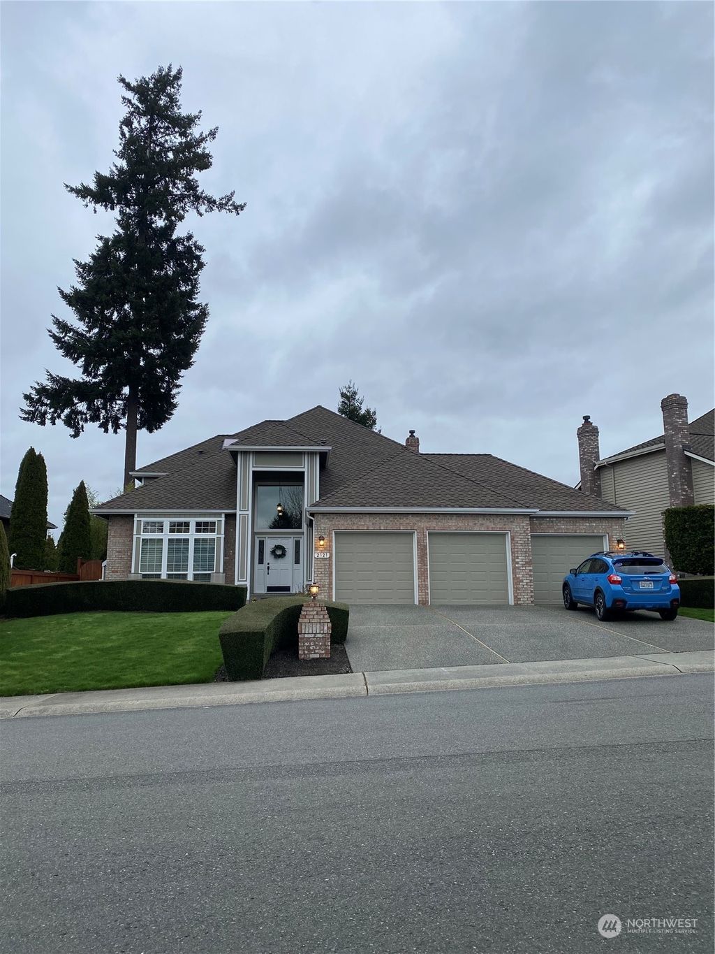 Photo of 2121 237th Place SE, Bothell, WA 98021 (MLS # 2219479)