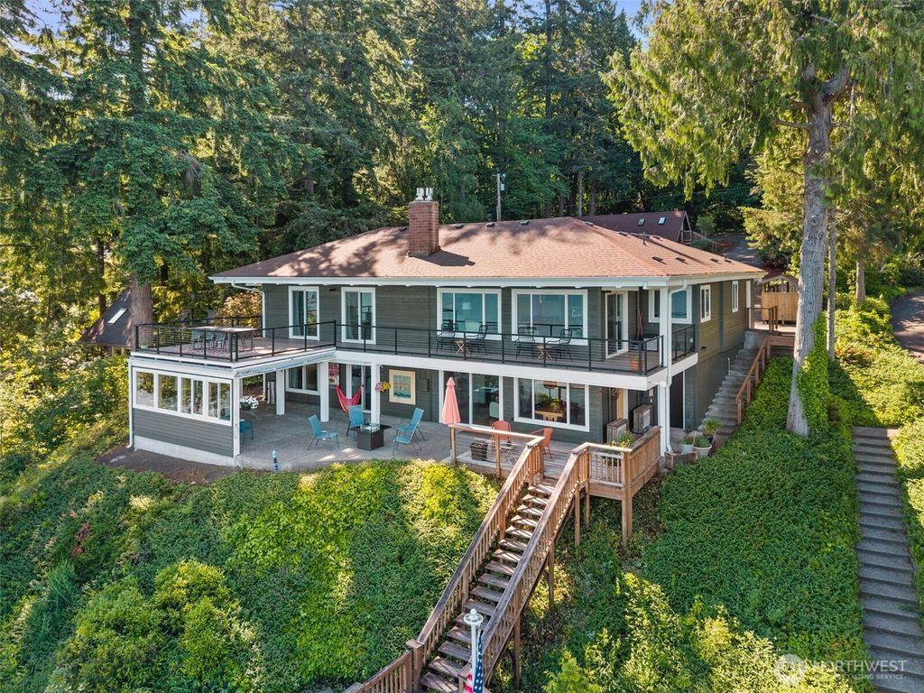 Photo of 3440 Madrona Beach Road NW, Olympia, WA 98502 (MLS # 2531334)