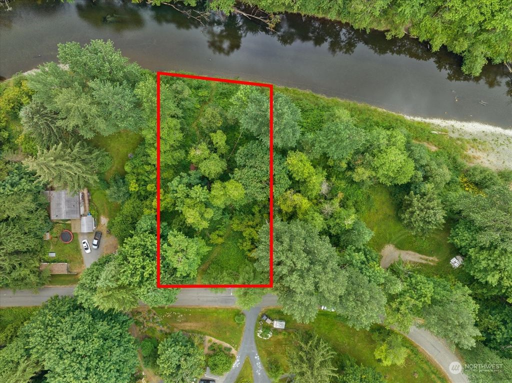 Photo of 10033 416th Avenue SE, North Bend, WA 98045 (MLS # 2172363)
