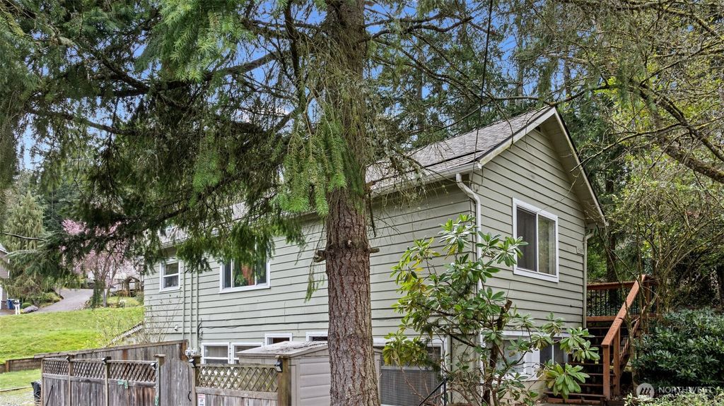 Photo of 5305 NE 193rd Street #A &amp; B, Lake Forest Park, WA 98155 (MLS # 2353262)