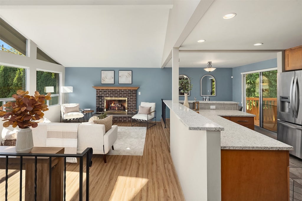 Photo of 3008 NE 201st Place, Lake Forest Park, WA 98155 (MLS # 2599026)