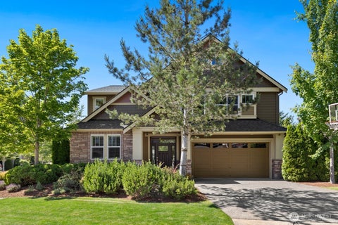 Photo of 10643 238th Place NE, Redmond, WA 98053 (MLS # 2535592)
