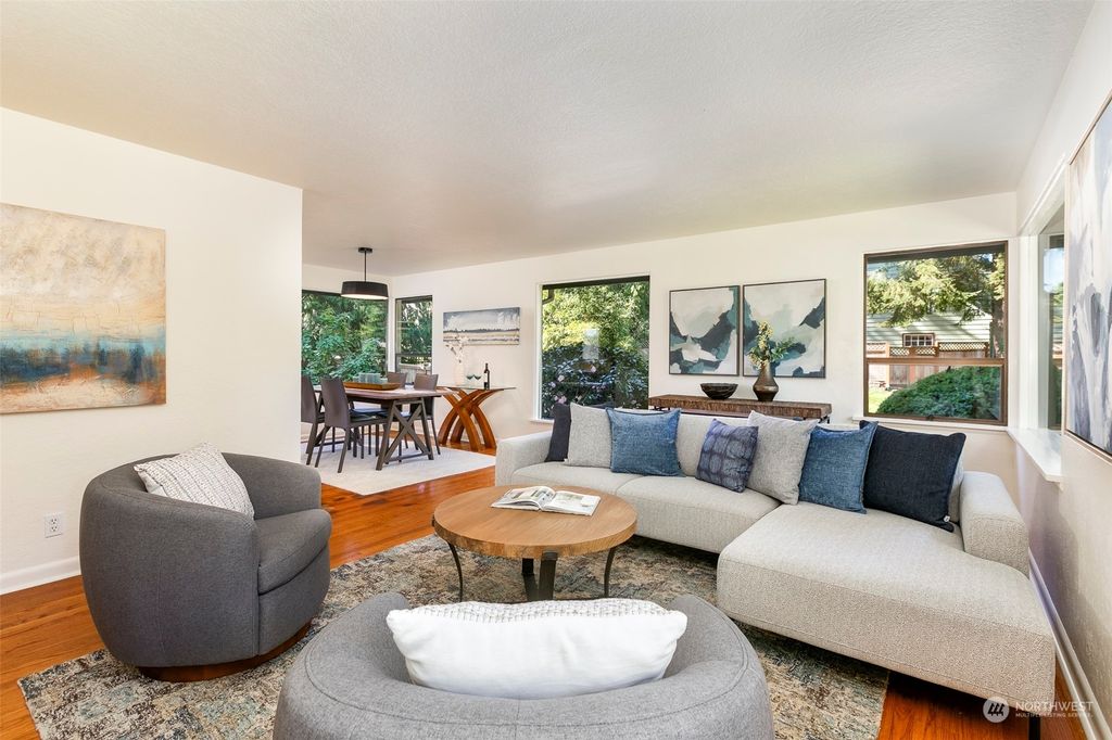 Photo of 3203 NE 88th Street, Seattle, WA 98115 (MLS # 2212385)