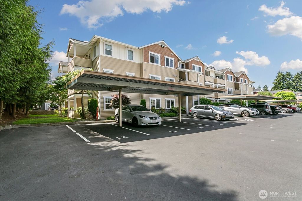 Photo of 13421 97th Avenue E #108, Puyallup, WA 98373 (MLS # 2540888)