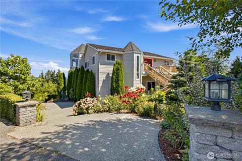 Photo of 6203 Watchtower Road NE, Tacoma, WA 98422 (MLS # 2564022)