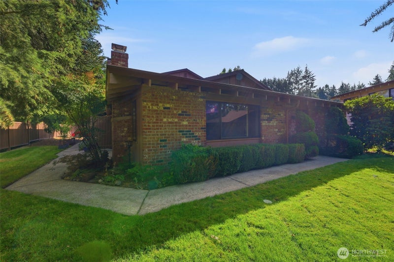 2802 Garden Court A