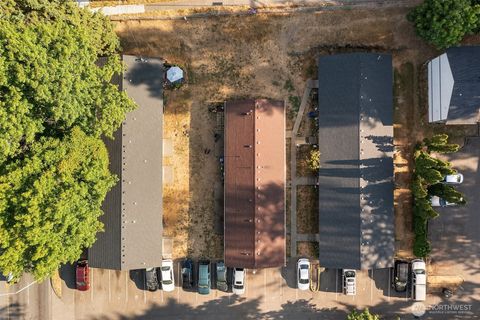 1521 E 38th Street 1-8 Tacoma WA 98404