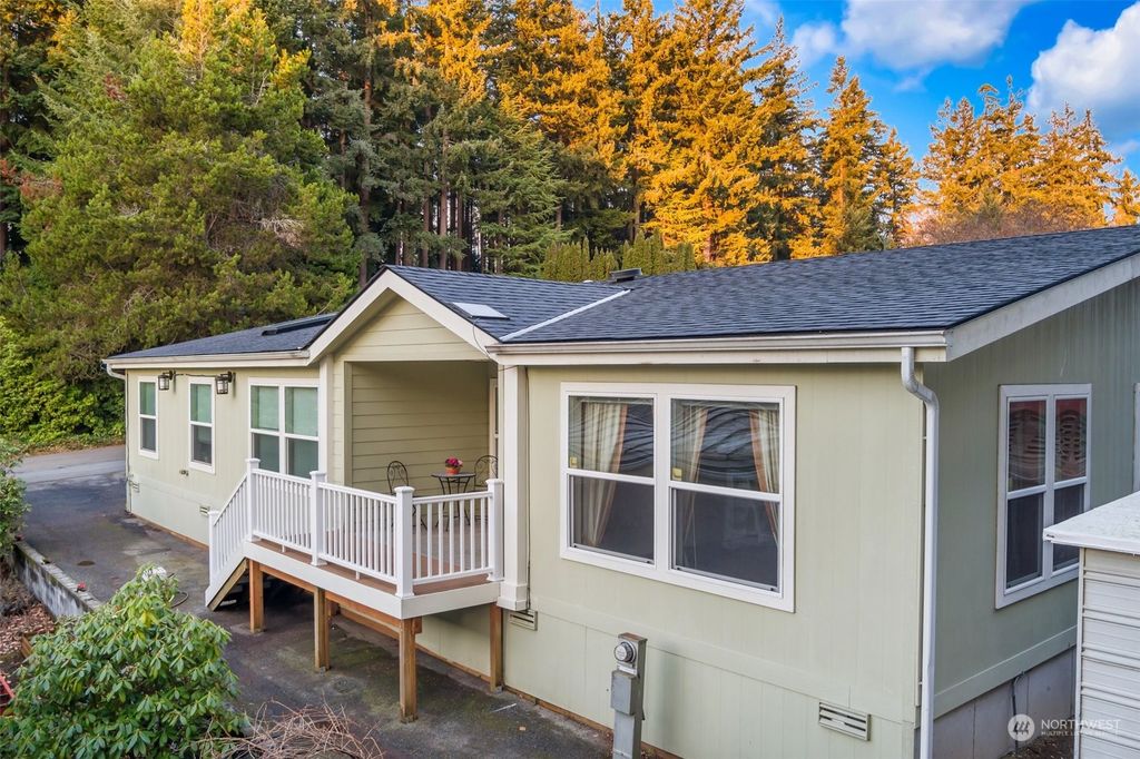 Photo of 3324 206th Place SE, Bothell, WA 98012 (MLS # 2195832)