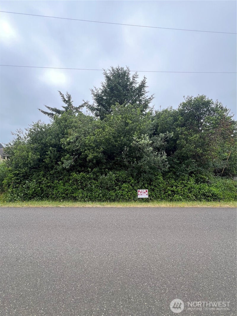 342 N Razor Clam Drive