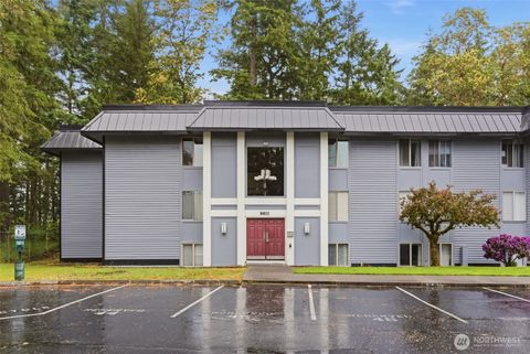 Photo of 8611 Zircon Drive SW #F5, Lakewood, WA 98498 (MLS # 2526108)