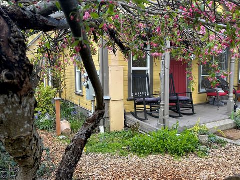 Photo of 512 Ave C, Snohomish, WA 98290 (MLS # 2510979)