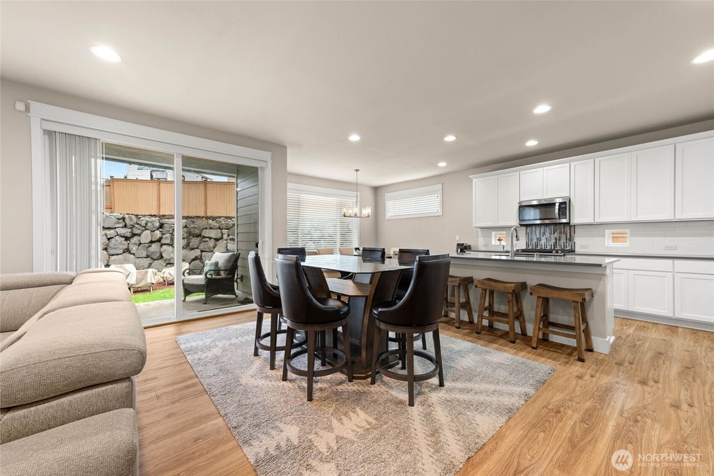 Photo of 13116 SE 306th Place, Auburn, WA 98092 (MLS # 2492340)