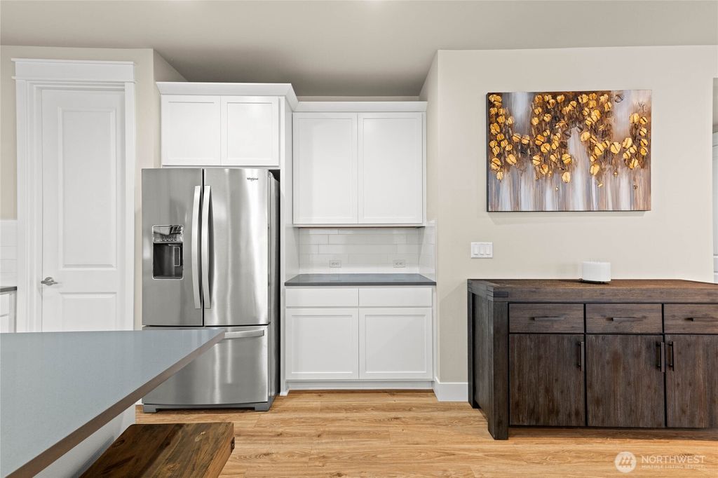 Photo of 13116 SE 306th Place, Auburn, WA 98092 (MLS # 2492340)