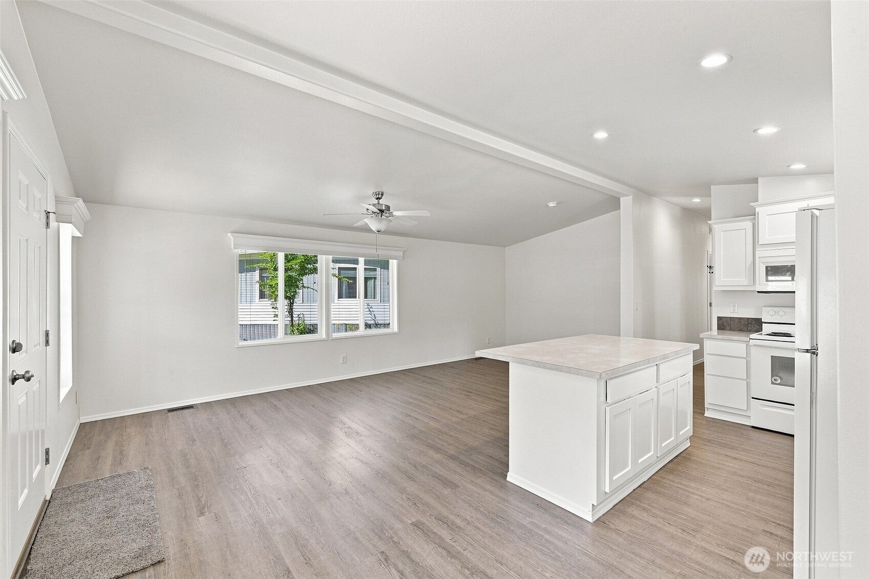 12617 113th Avenue Ct E 170