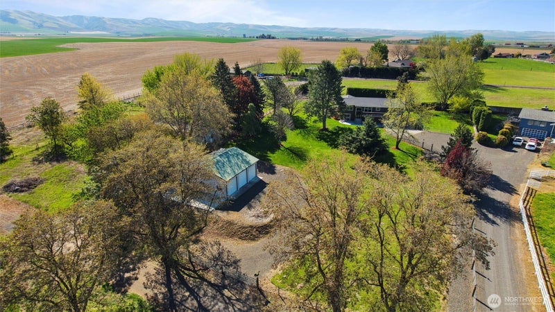 1224 Rooster Road