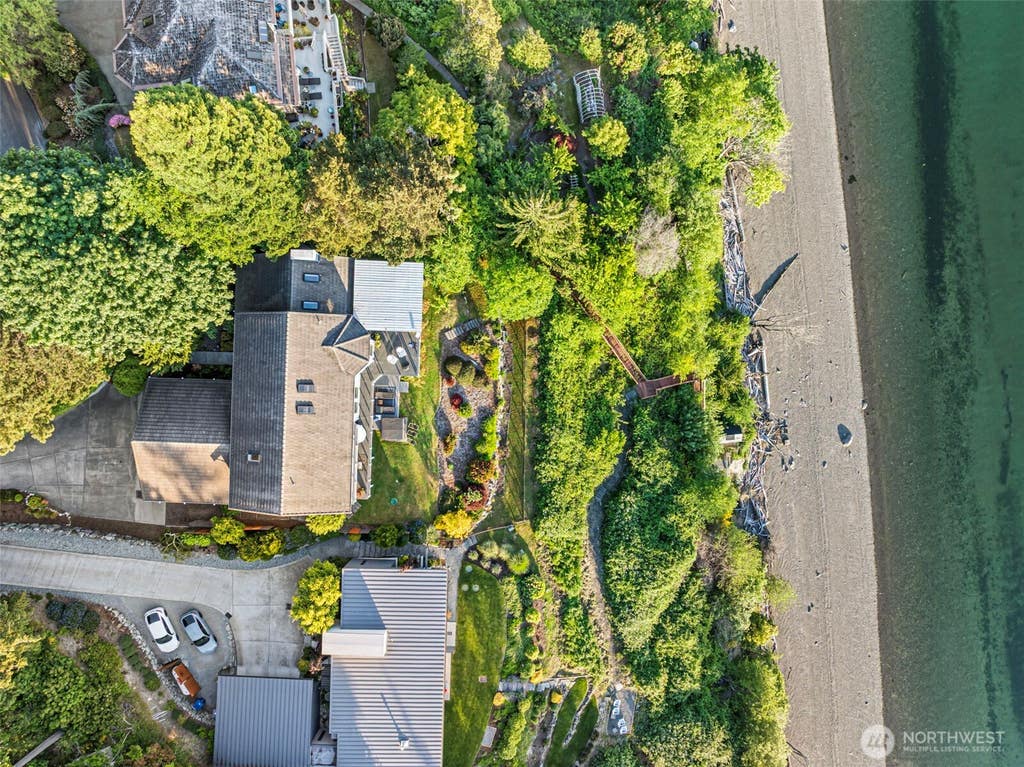 Photo of 182 Bow Road, Fox Island, WA 98333 (MLS # 2562869)