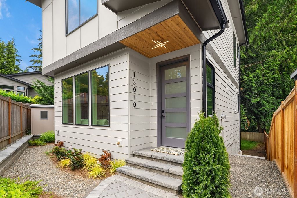 Photo of 13010 NE 73rd Street, Kirkland, WA 98033 (MLS # 2332734)