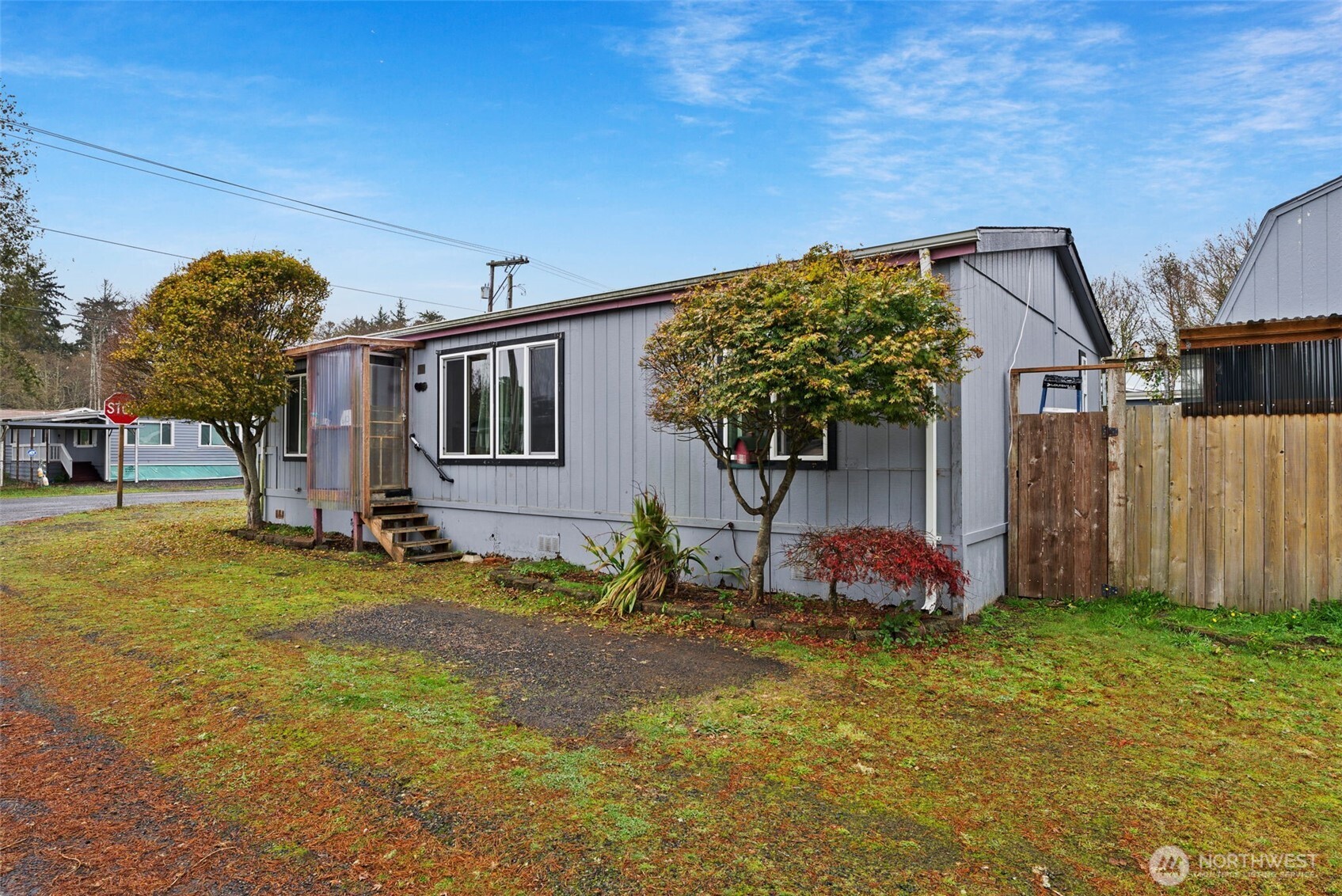 610 S Olympia Street