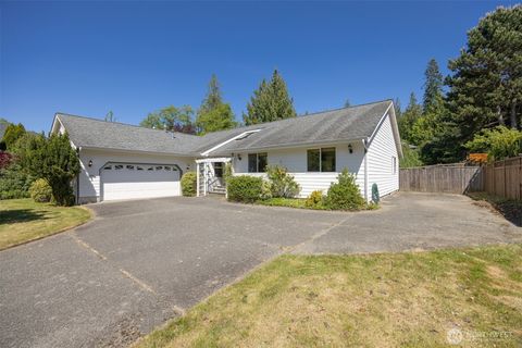 Photo of 1608 Brook View Place, Bellingham, WA 98229 (MLS # 2532457)
