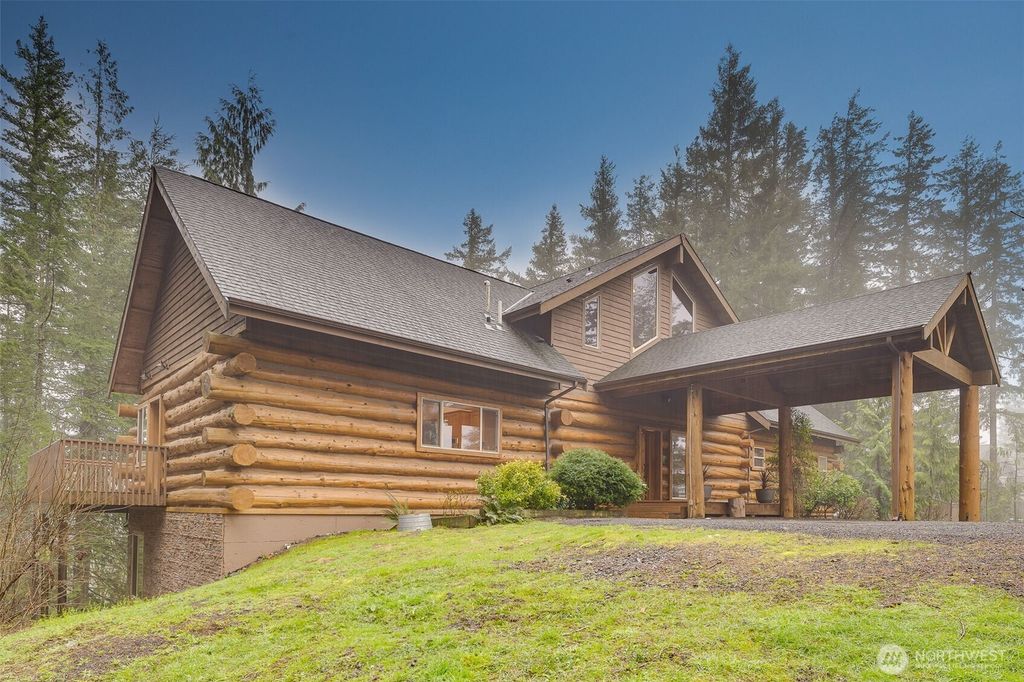 Photo of 10217 333rd Avenue SE, Sultan, WA 98294 (MLS # 2495204)