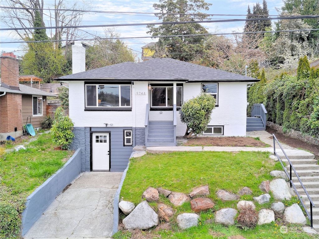 Photo of 9748 59th Avenue S, Seattle, WA 98118 (MLS # 2058724)