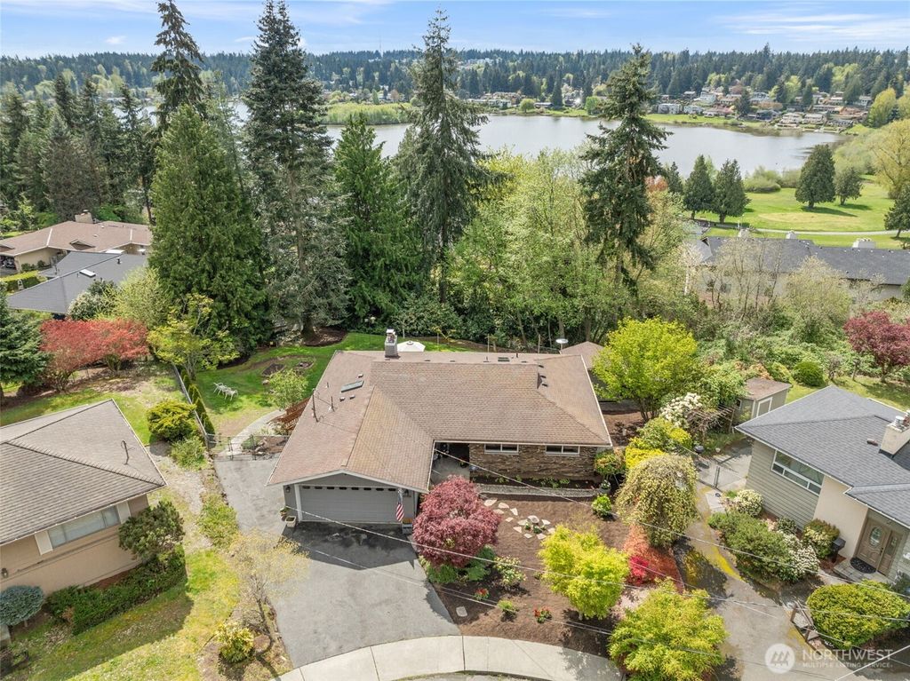 Photo of 6706 234th Street SW, Mountlake Terrace, WA 98043 (MLS # 2357842)