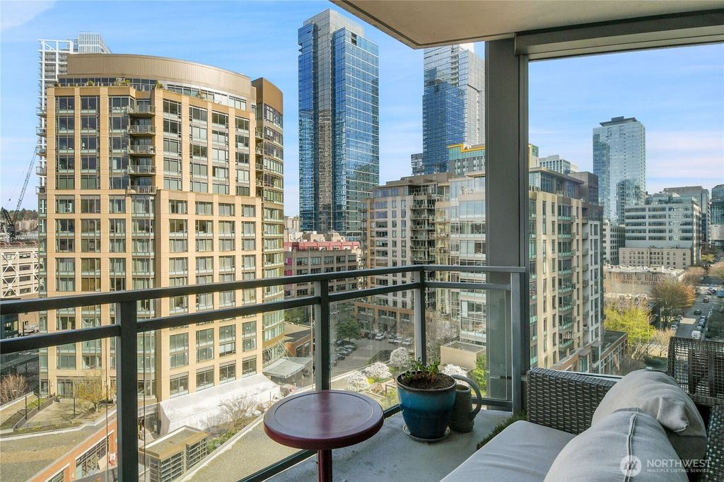 Photo of 820 Blanchard St #1105, Seattle, WA 98121 (MLS # 2350047)