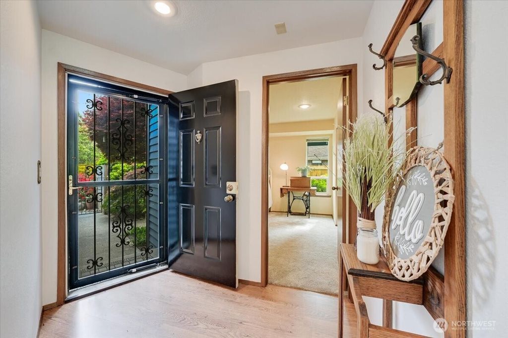 Photo of 216 93rd Street SE, Everett, WA 98208 (MLS # 2380704)